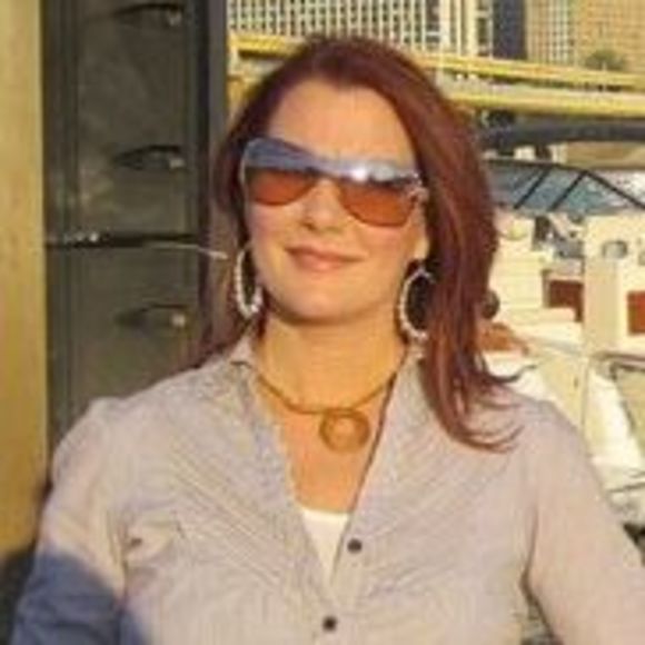 Meet your Posher, Christie - Picture 1 of 1